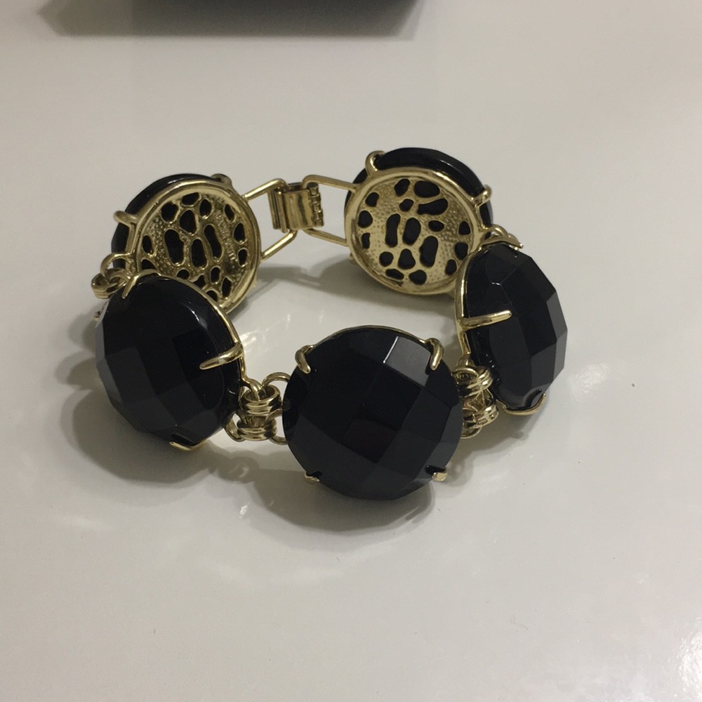Kendra Scott Black and Gold Cassie Bracelet